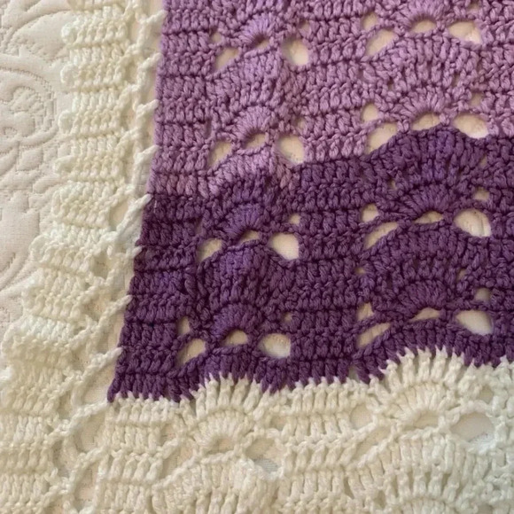 Afghan Crochet Blanket Size 54”x38” Ivory Blue Purple Lacy Edge Hand Crafted New - Picture 3 of 6